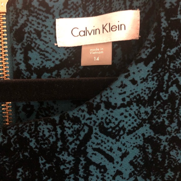 NWOT CALVIN KLEIN Teal with Black Velvet sleeveless special event dress - Picture 3 of 5